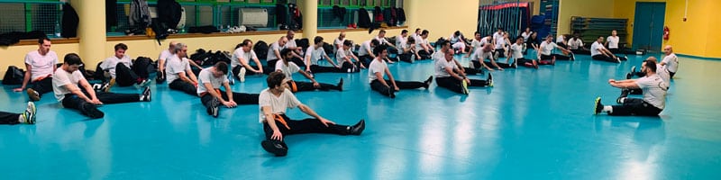 Déroulement d'un cours de Krav Maga - Etirements