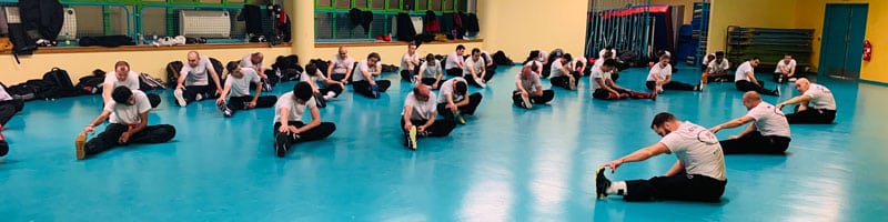 Déroulement d'un cours de Krav Maga - Assouplissements