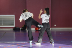 stage-krav-maga-self-defense-courbevoie-la-garenne-colombes-18-lowkick-fille
