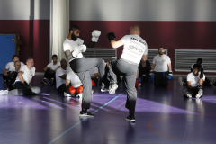 stage-krav-maga-self-defense-courbevoie-la-garenne-colombes-23-combat-souple-gants-yvan-warren